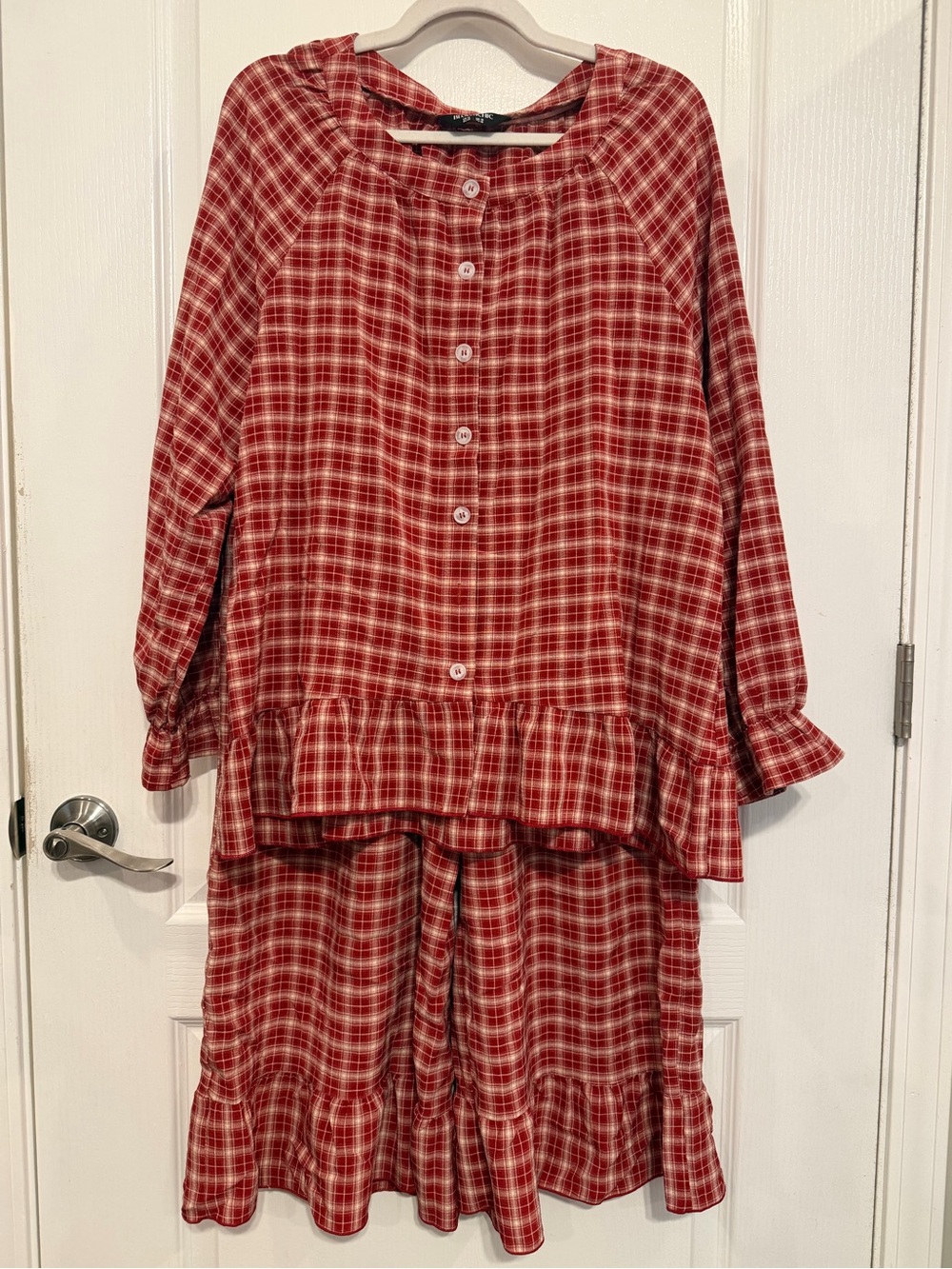 BloomChic Plaid Lounge Set US 12 (fits like a 16) Red Ruffle Pajama Set 2 Piece